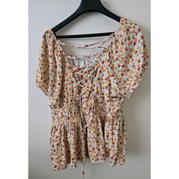 Torrid Women's Floral Crinkle Gauze Cris Cross Back Bohemia Chic Top Size 1 - Picture 8 of 13